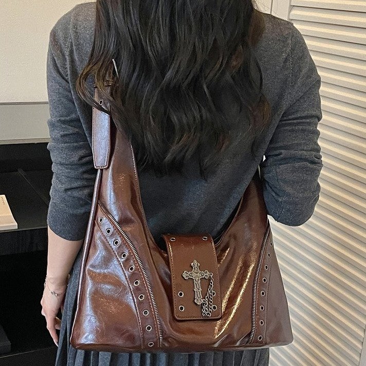 Women’s Slouchy Hobo Shoulder Bag for Everyday Use