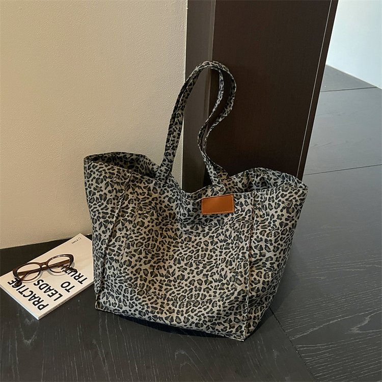 Urban Lightweight Backpack 1