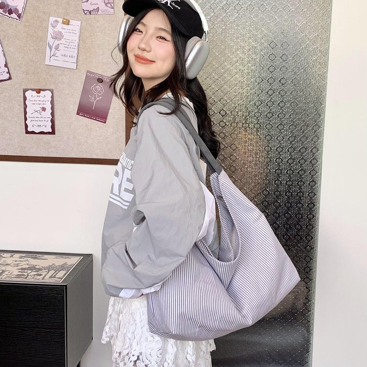 Urban Lightweight Backpack 1