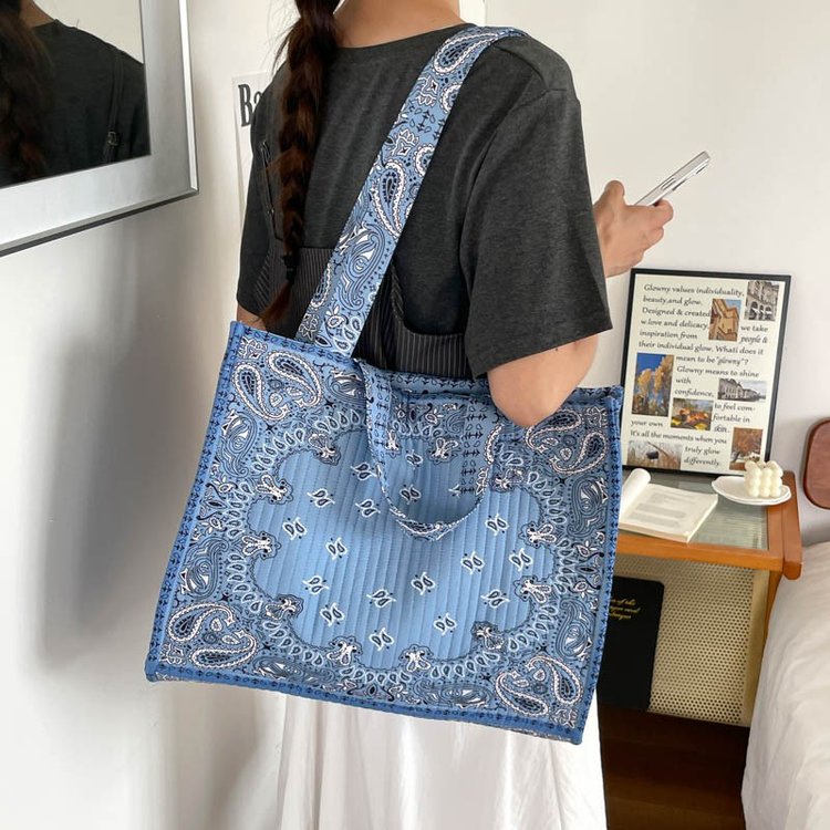 Blue Paisley Print Large Capacity Tote Bag for Women
