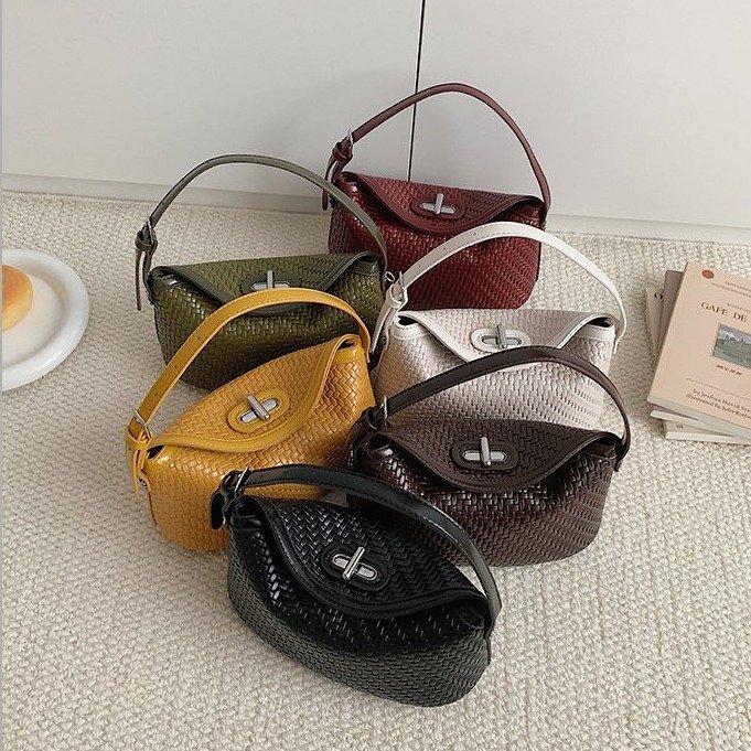 Woven Shoulder Bag Manufacturer